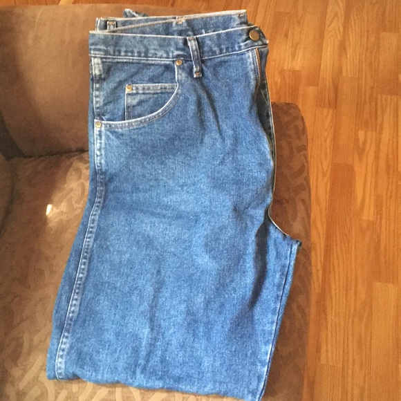 New Wrangler Jeans 👖 40x32. No tags - Picture 1 of 3